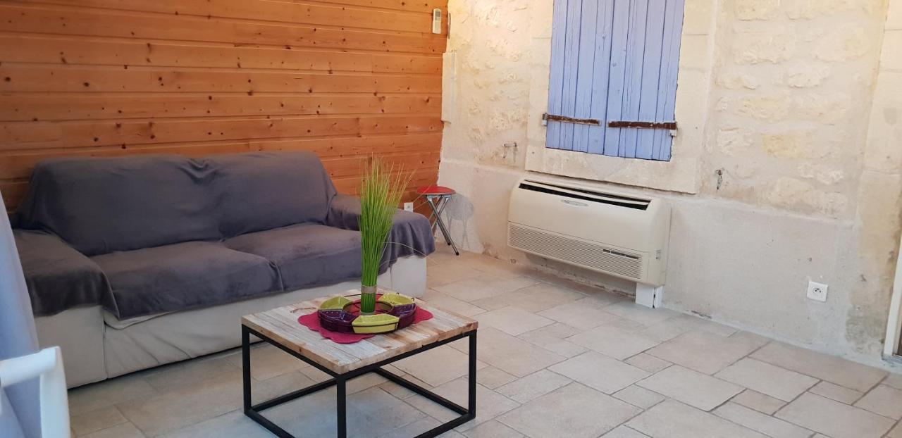Joli Maison En Pierre Villa Arles Exterior foto